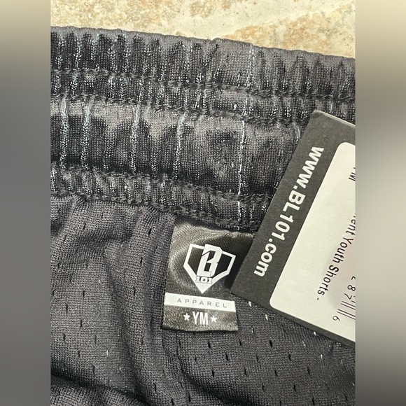 Baseball lifestyle 101 shorts NWT bat gradient print size youth medium - Picture 6 of 9